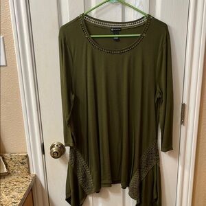 Green Women's Top by New Directions